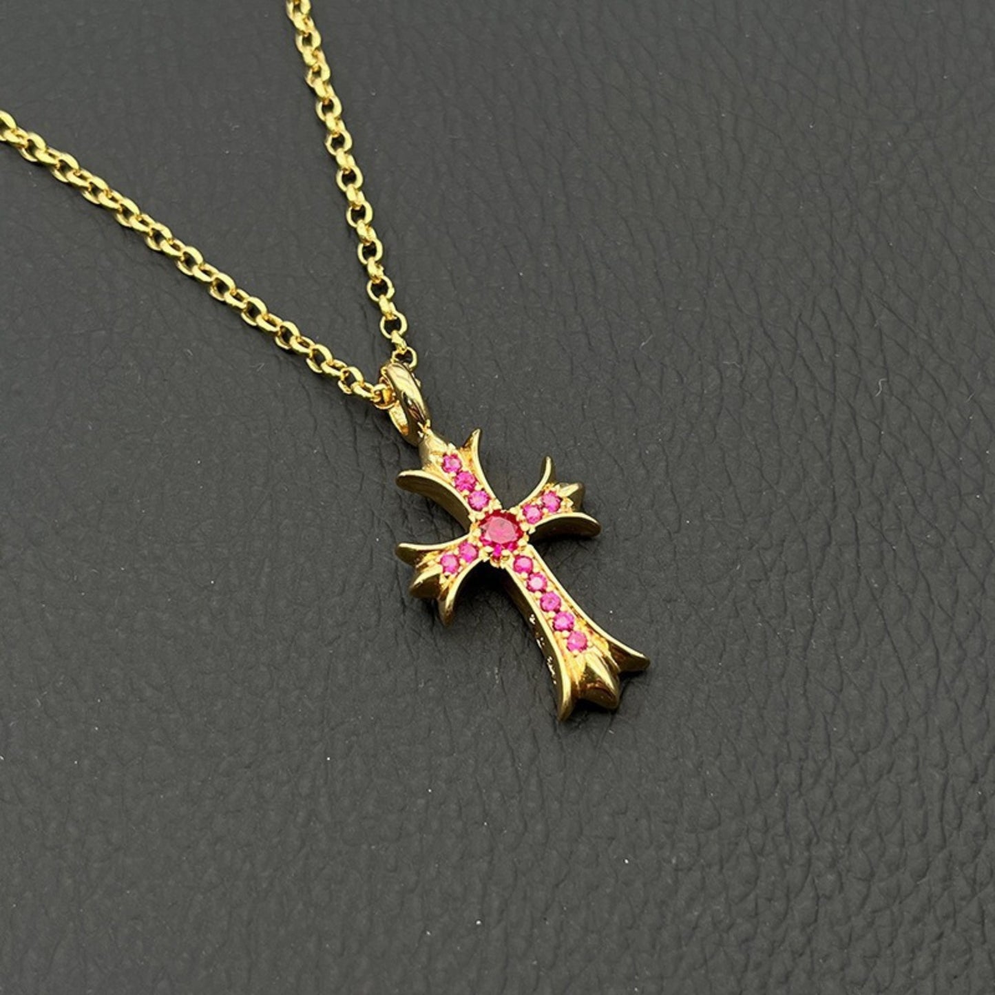 Cross Vintage White Gold Diamond Necklace for Men & Women Designer Eternal Hearts Goth Silver White Diamond Cross Necklace