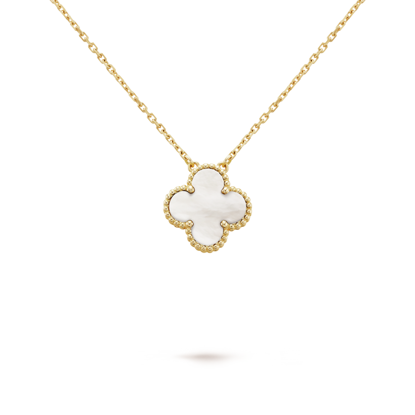 18K Pendant Clover Necklace