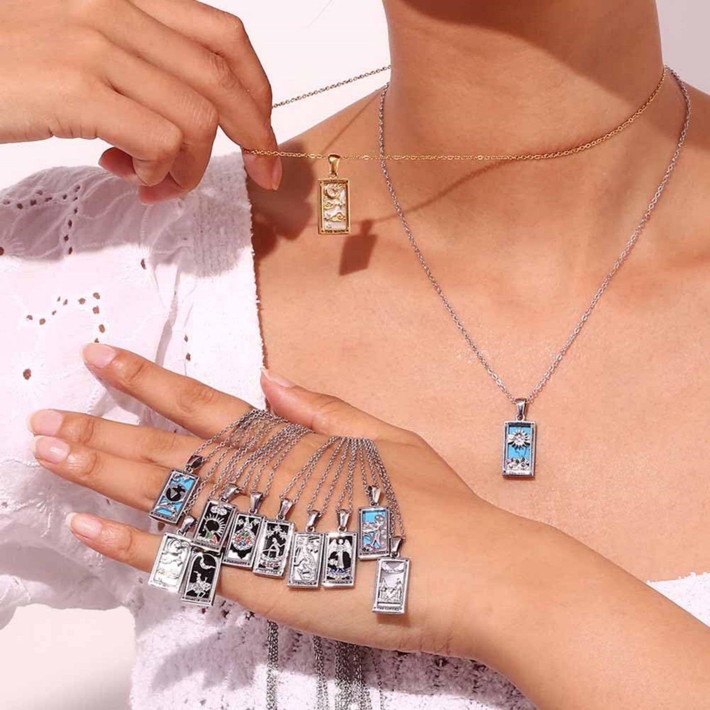 Tarot Card Necklace Queen Lover Knight Moon Necklace Tarnish Free Stainless Steel Jewelry Tarot Cards Pendant