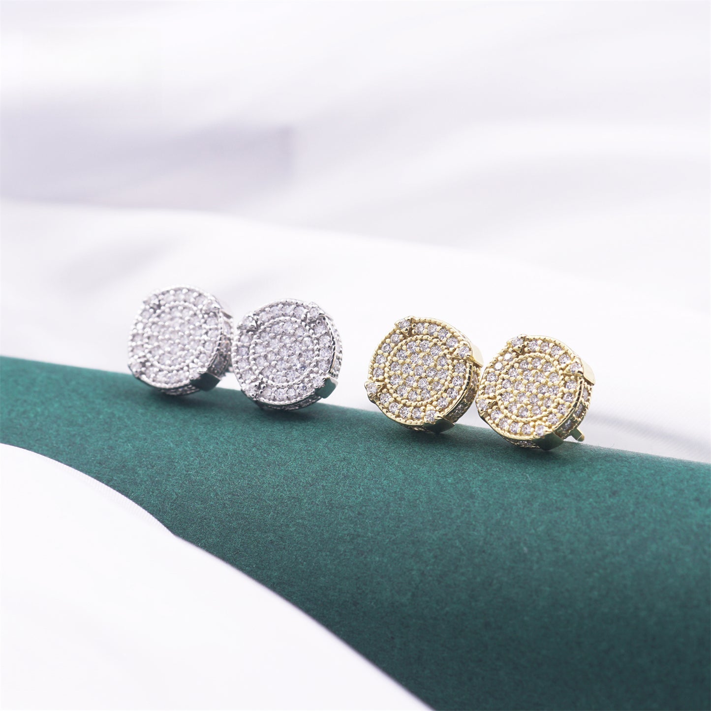 SS925 Round D Color VVS Synthetic Moissanite Hip Hop Iced Out Screw Back Circle Shape Stud Earrings Birthday Anniversary Valentine's Day Gifts for Men Women