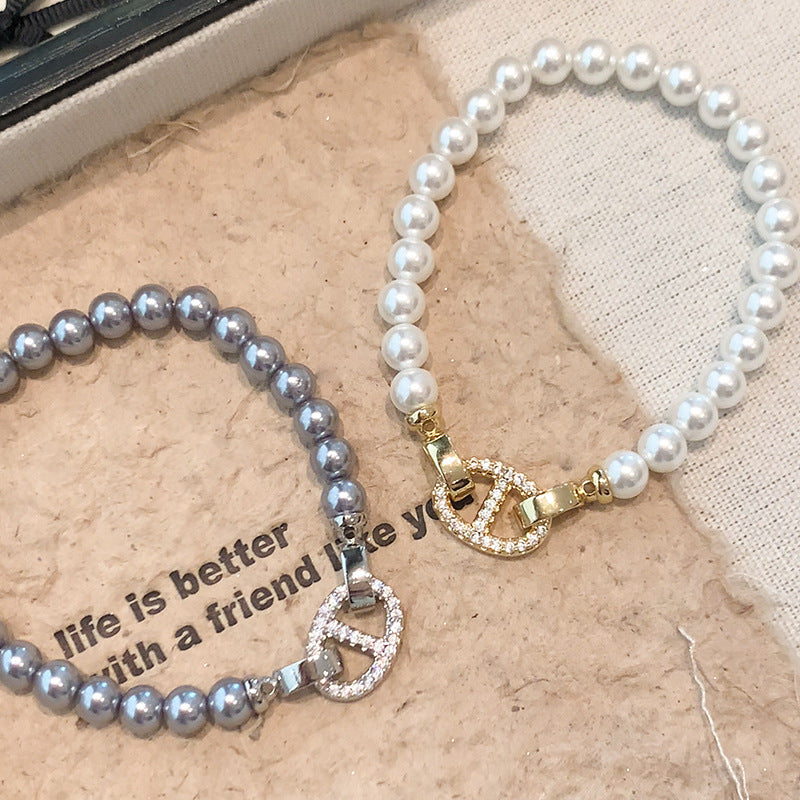 Pig Nose Diamond Clasp Pearl Bracelet for Women Gifts