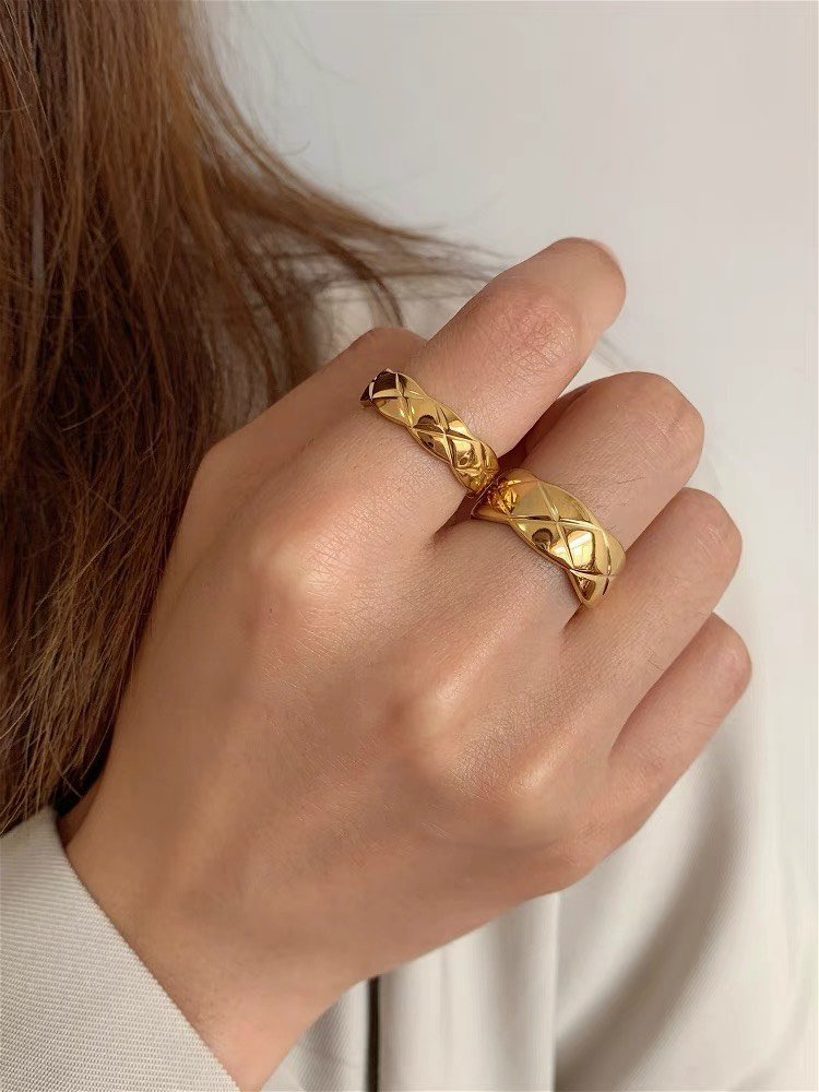 Coco Crush Ring  in 18K Gold Metal Size One Size